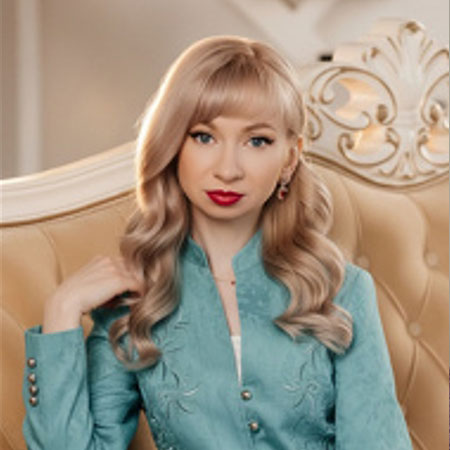 Харитонова Екатерина Юрьевна (Екатерина Светлая)